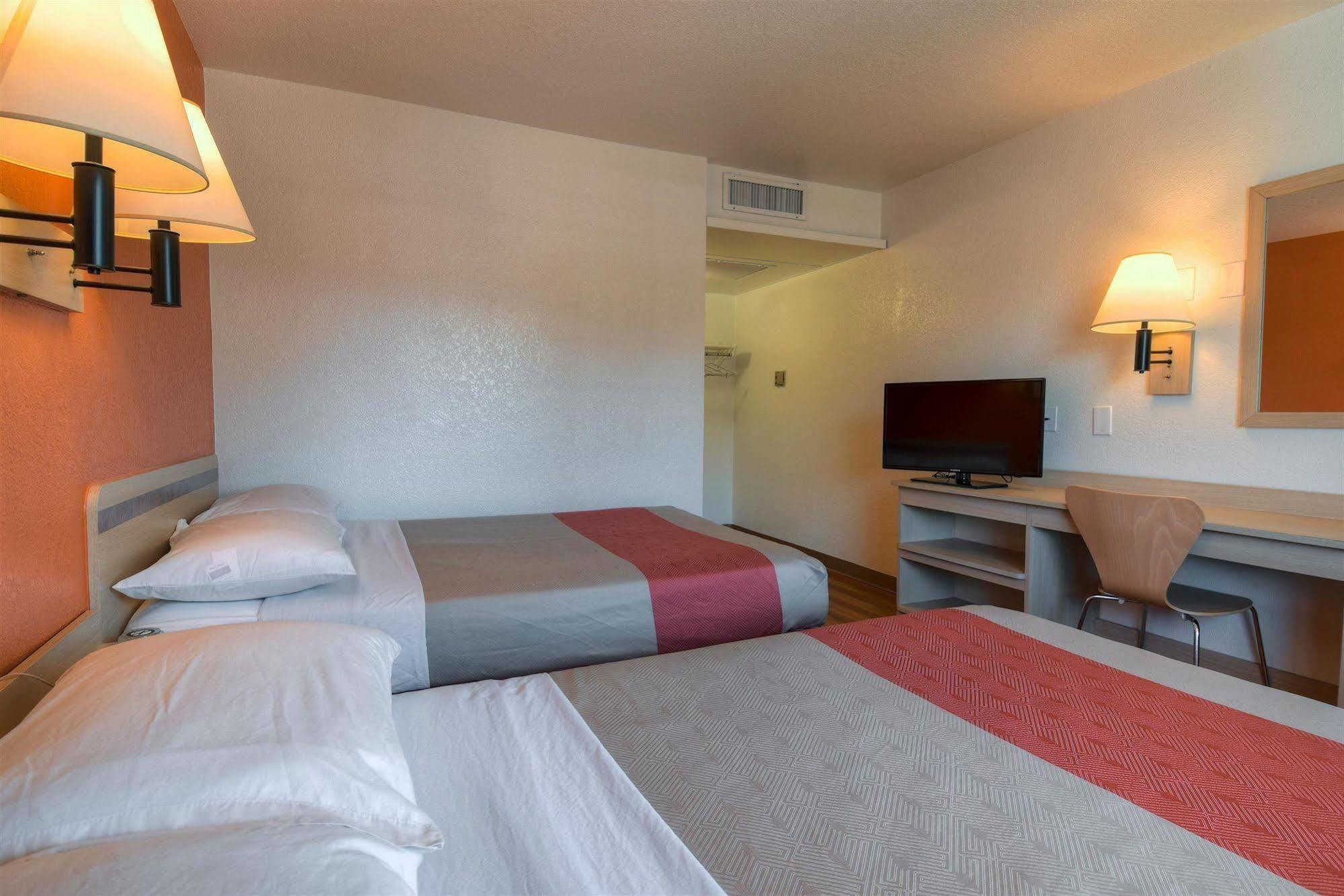 Motel 6-Jurupa Valley, Ca - Riverside West ภายนอก รูปภาพ